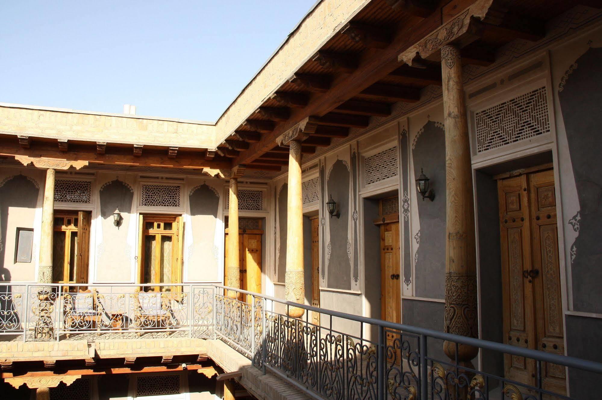 בוקורו Boutique Hotel Minzifa מראה חיצוני תמונה