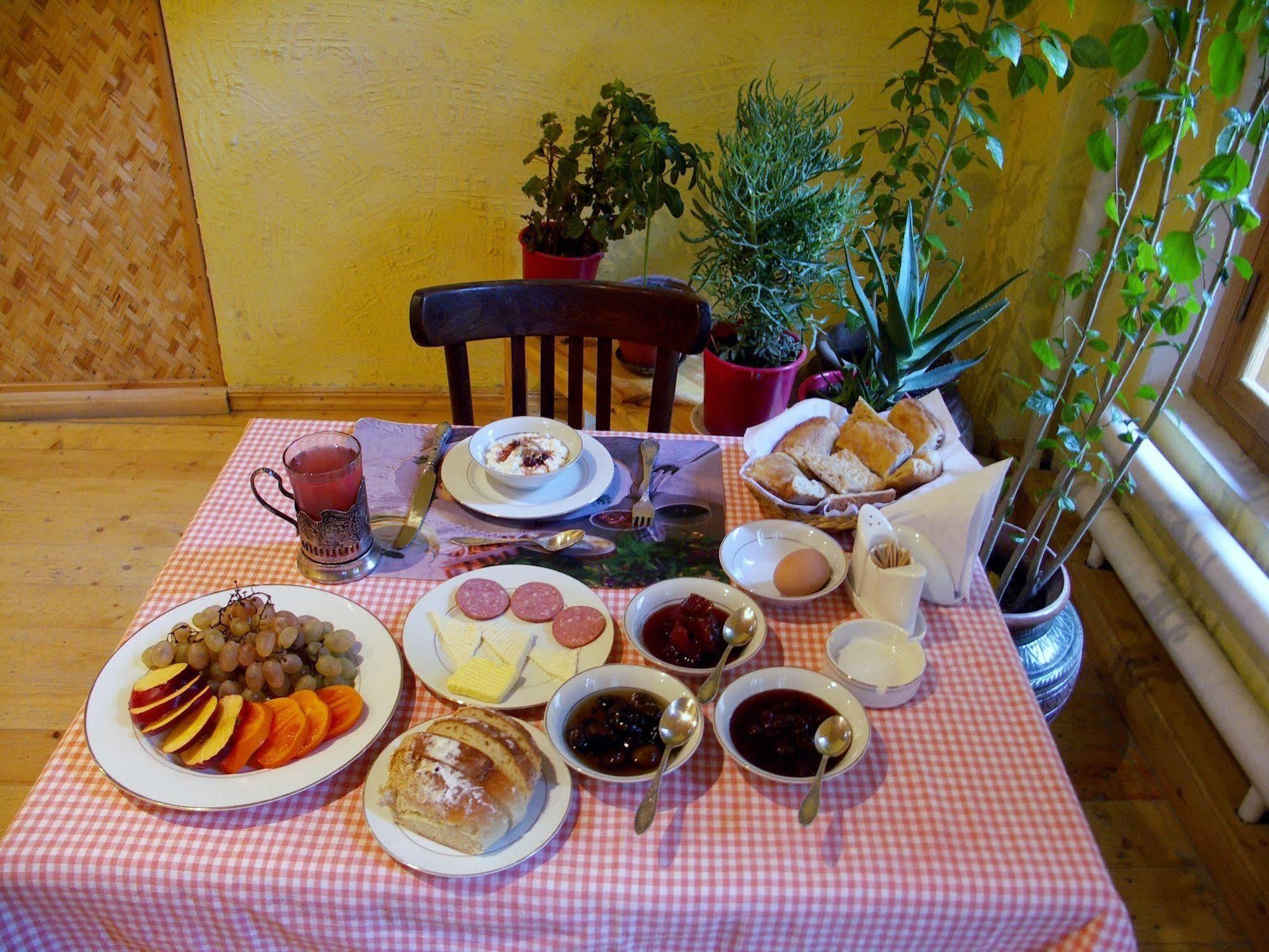בוקורו Boutique Hotel Minzifa מראה חיצוני תמונה