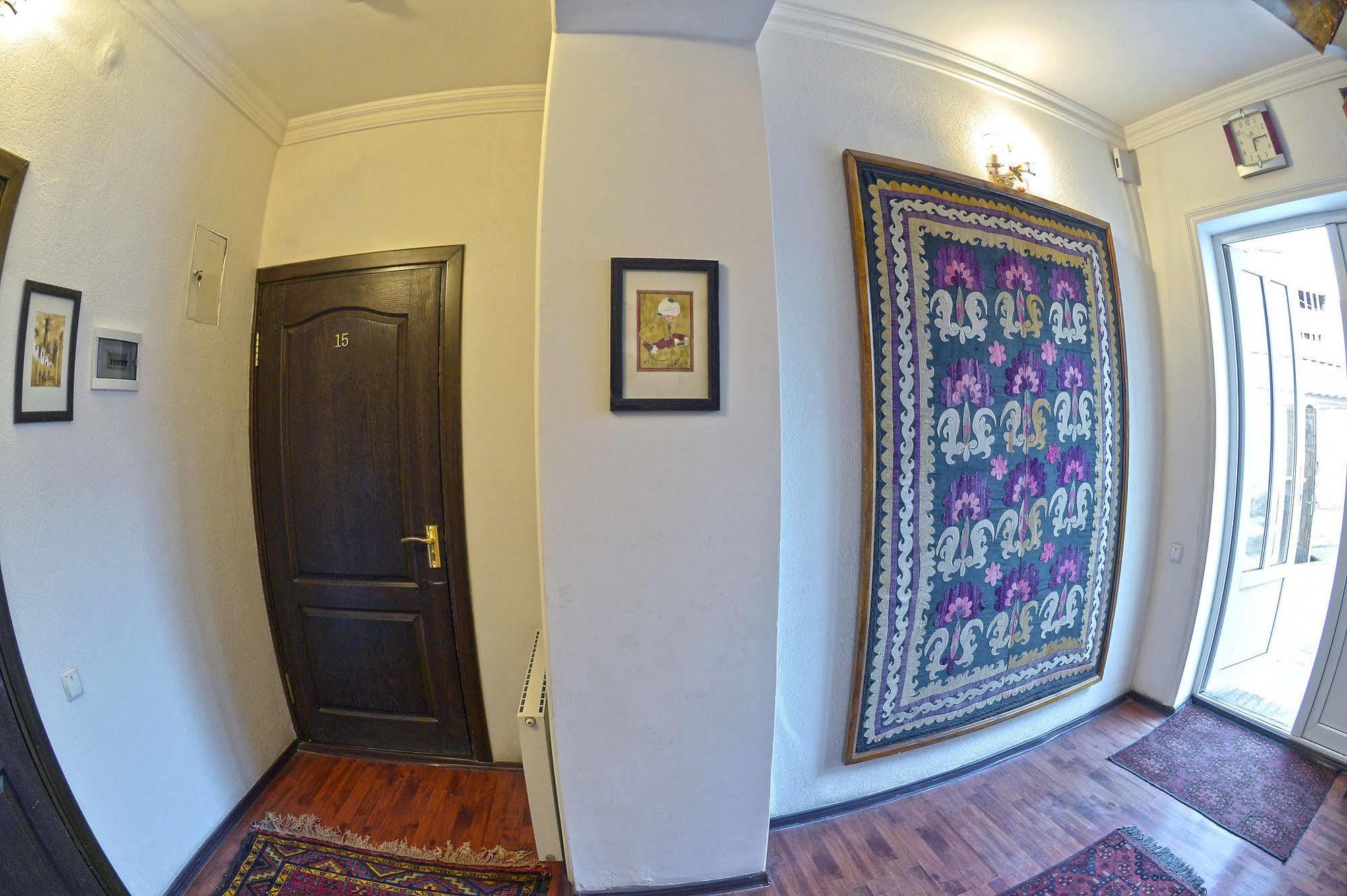 בוקורו Boutique Hotel Minzifa מראה חיצוני תמונה