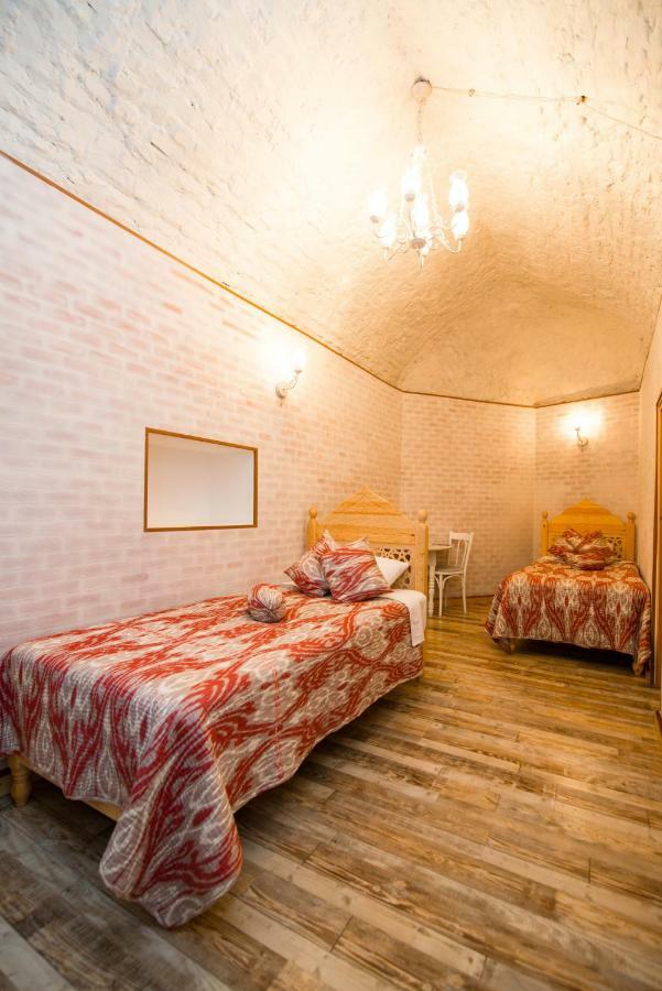 בוקורו Boutique Hotel Minzifa מראה חיצוני תמונה